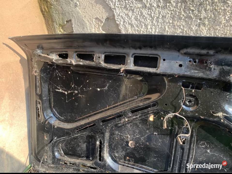 Klapa bagażnika BMW e24 1980r Klapy bagażnika Mszana