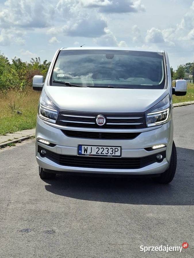 Fiat talento 2019 16 120 9 osobowy z 2 strony Warszawa