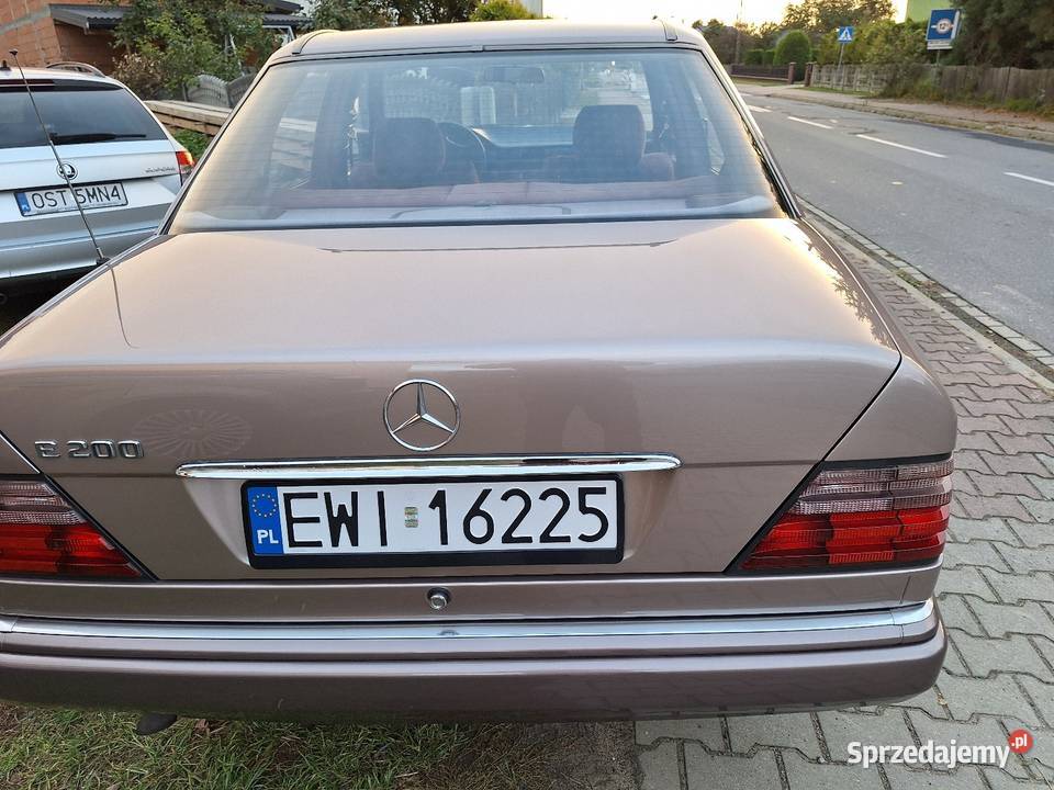 Mercedes w124 stan nowy Rok produkcji 1994 łódzkie Wieluń