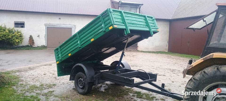 Przyczepa wywrotka nieuszkodzony Przyczepy rolnicze Chechnówka