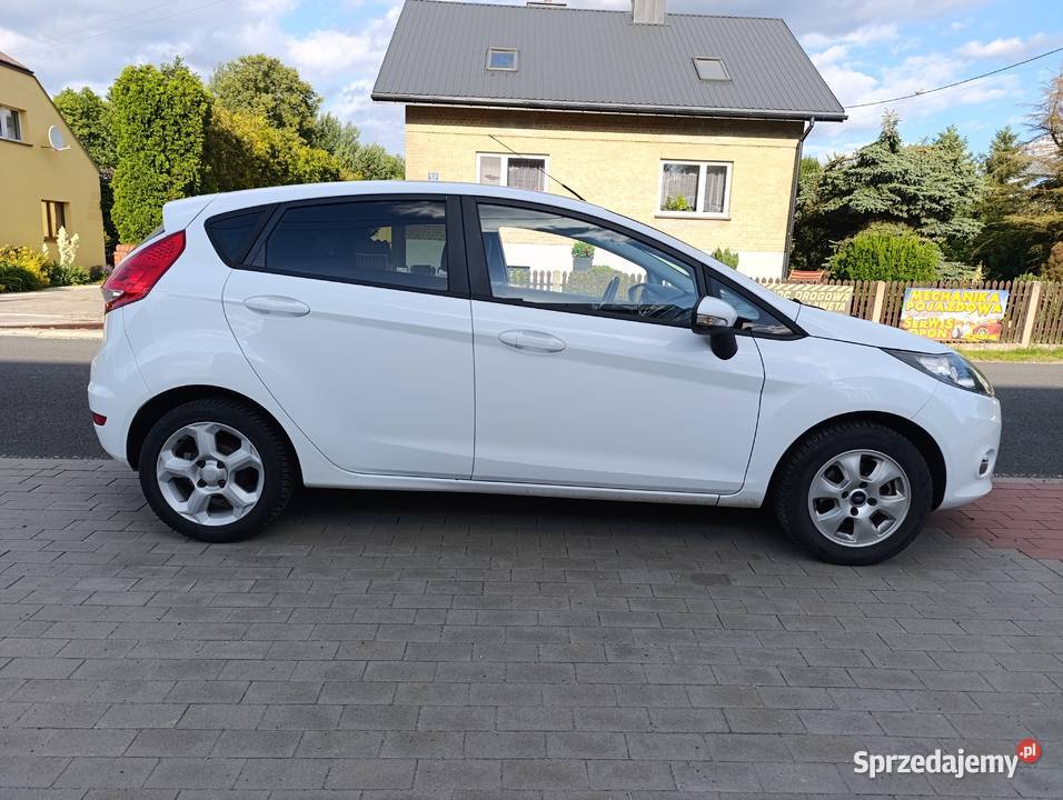 Ford Fiesta 12 benzyna 2012r 5 drzwi Lgota-Mokrzesz