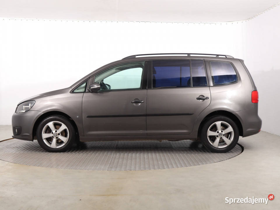 VW Touran 16 TDI szary
