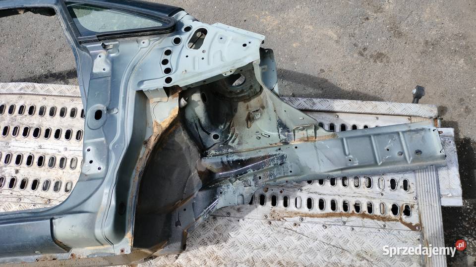 Prawa Ćwiartka Mitsubishi Colt Karoseria śląskie Dębowiec