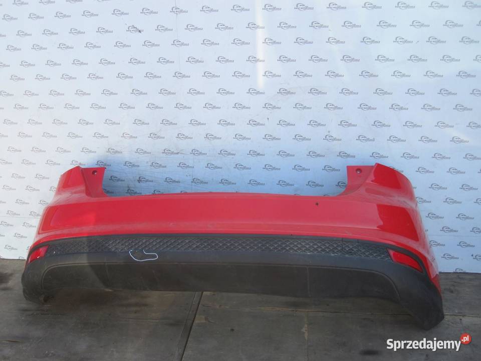 FORD FOCUS MK3 III 13r zderzak tył