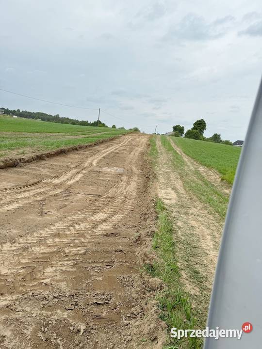 Działka z pozwoleniem na bliźniak utwardzona pomorskie Gowino