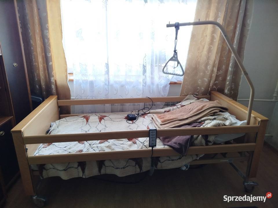 Łóżko medyczno rehabilitacyjne z materacem Występy