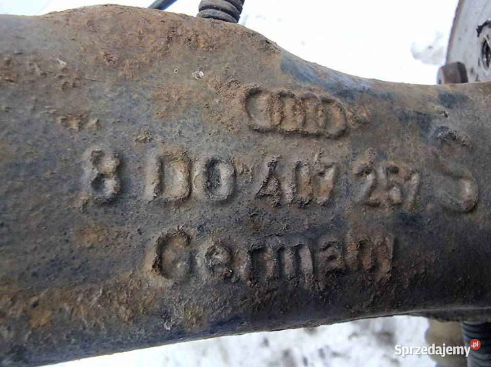 ZWROTNICA LEWA PRZÓD VOLKSWAGEN PASSAT B5 osobowe Motoryzacja Lipno sprzedam
