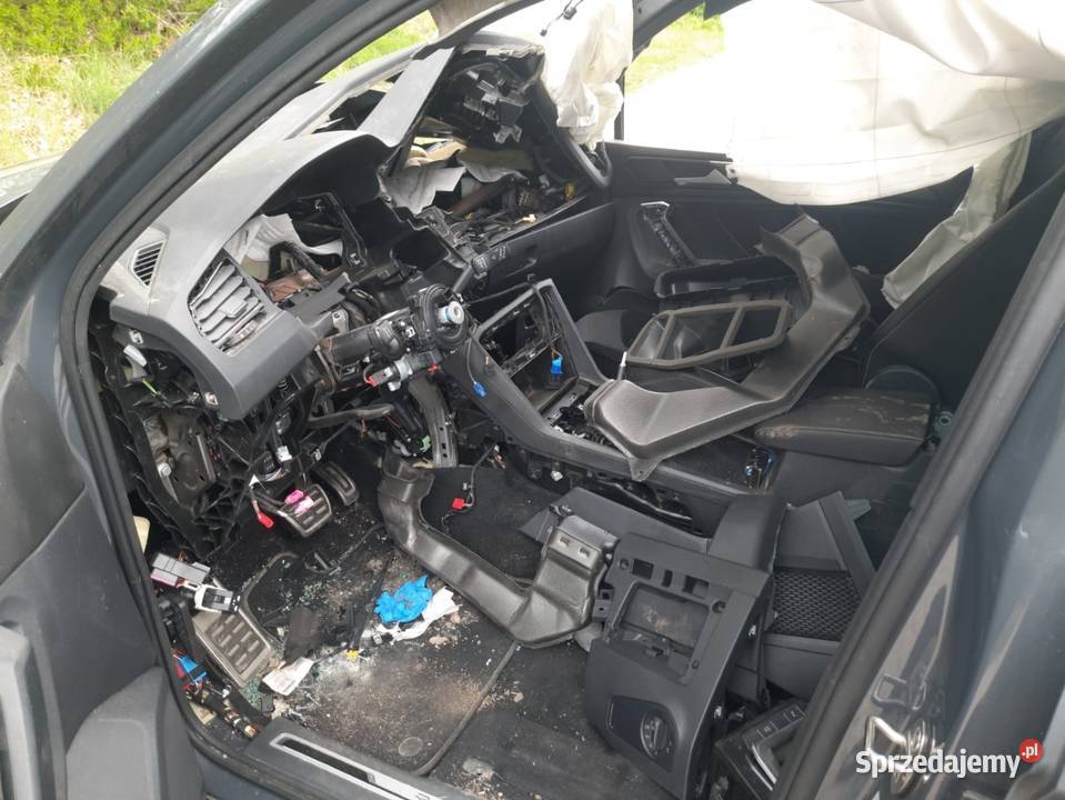 RLine 21r 147Kw Salon Polska Uszkodzony Tiguan Olsztyn