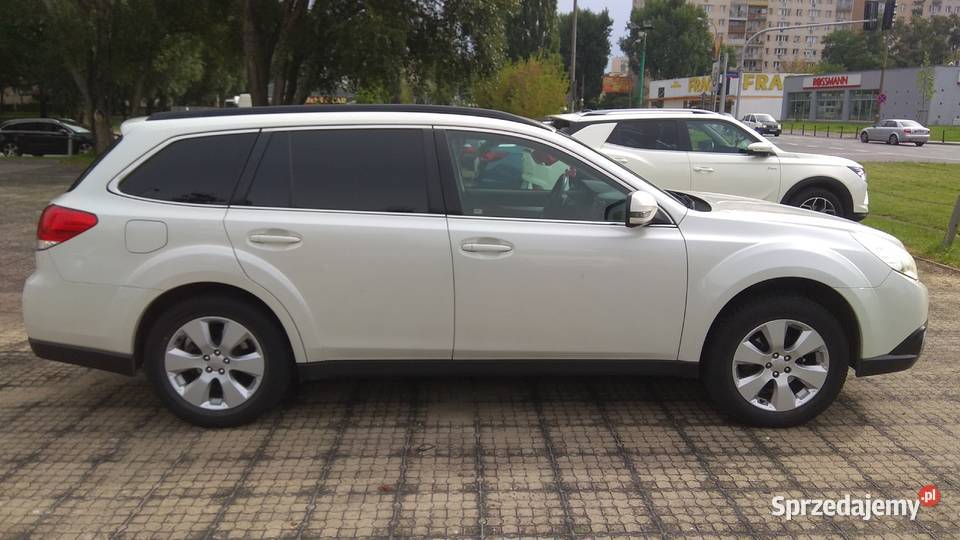 SUBARU LEGACY OUTBACK BENZGAZ 230000km Ząbki