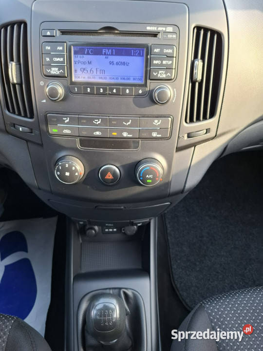 Hyundai i30 16 CRDi 116 Koni Sprowadzony z klimatyzacja Lublin