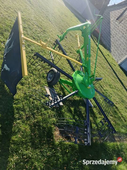 Zgrabiarka Karuzelowa Do Siana DeutzFahr Zgrabiarki i przetrząsacze Lubinka