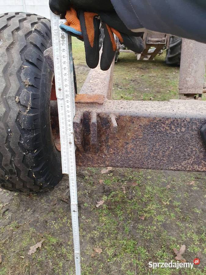 Przyczepa wywrotka 3 strony jedno osiową Przyczepy rolnicze Nowa Brzeźnica sprzedam