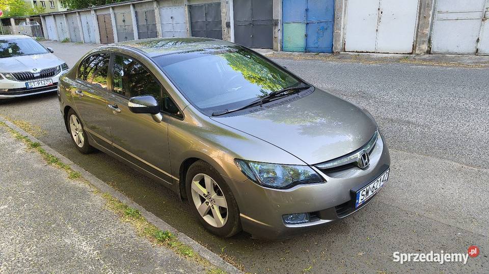 Honda Civic VIII Sedan 18 manualna Chorzów