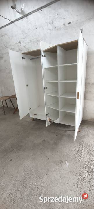 Szafa z lustrem zachodniopomorskie Wałcz