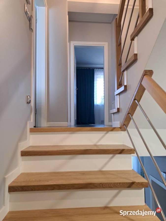 Sprzedam pół bliźniaka 10000m2 Ząbki