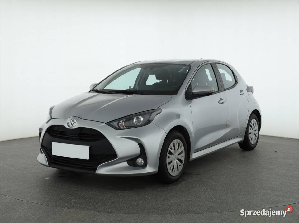 Toyota Yaris 15 VVTi manualna Piaseczno sprzedam