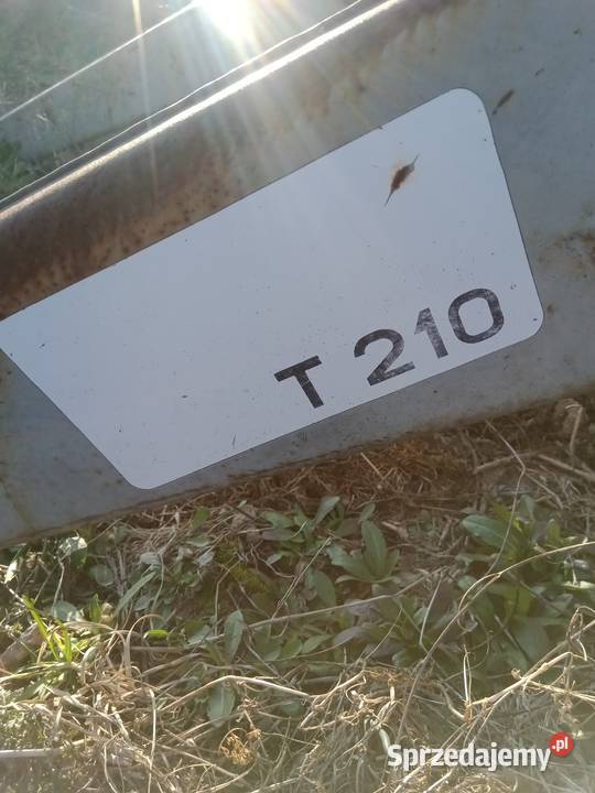 Ładowacz czołowy do c 330 z łyżką lubelskie Rudka Kijańska
