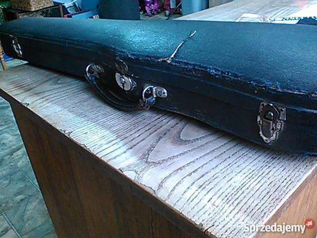 stary futerał na skrzypce