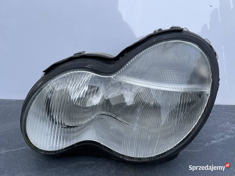MERCEDES CKLASA W203 LEWA LAMPA PRZÓD Ostroróg