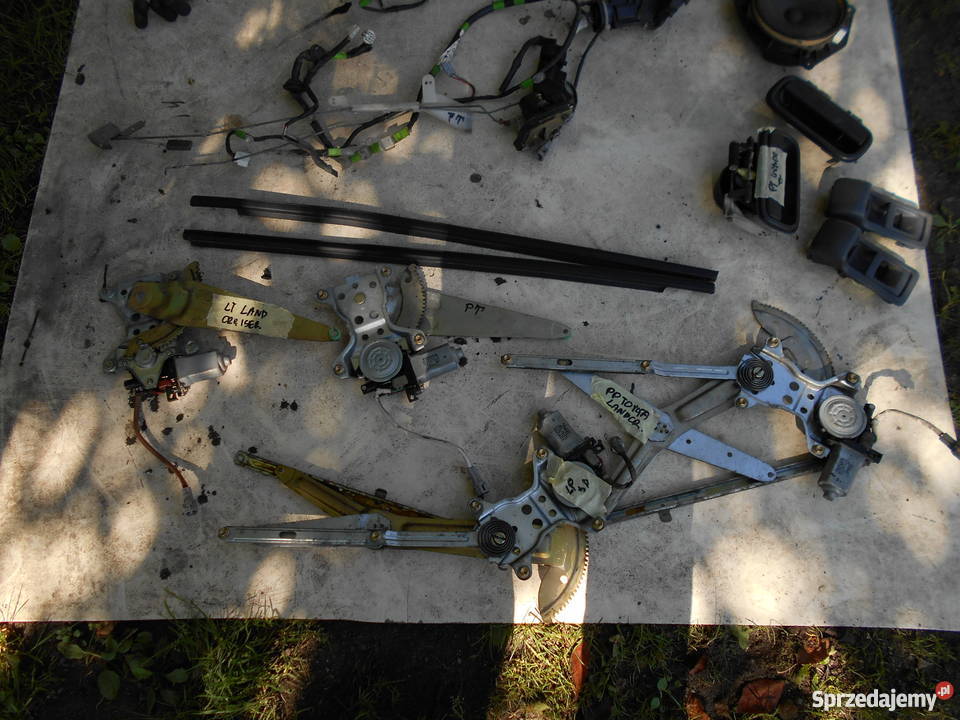 Toyota land cruiser czesci drzwi szyby zamki