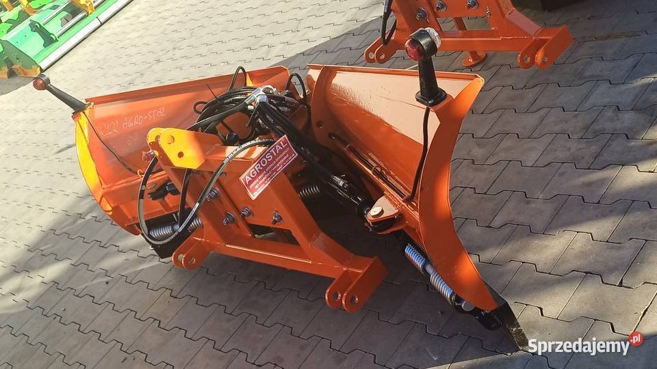 Pług do śniegu odśnieżny strzałka hydrauliczny Wola Różaniecka