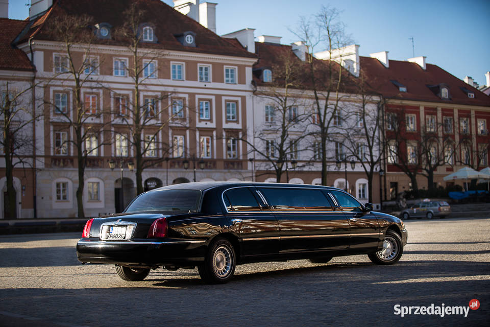 Lincoln Town Car Stretch Limo 100 Inch Gdańsk