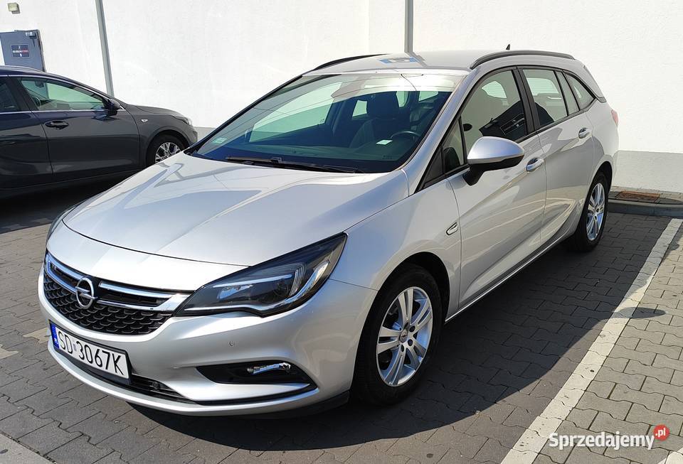 Sprzedam zamienię Astra K 2017 16 CDTI serwisie Astra śląskie Dąbrowa Górnicza sprzedam