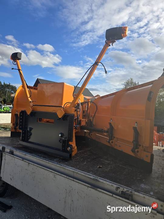 Nowe pługi do śniegu pod zabudowę komunalne