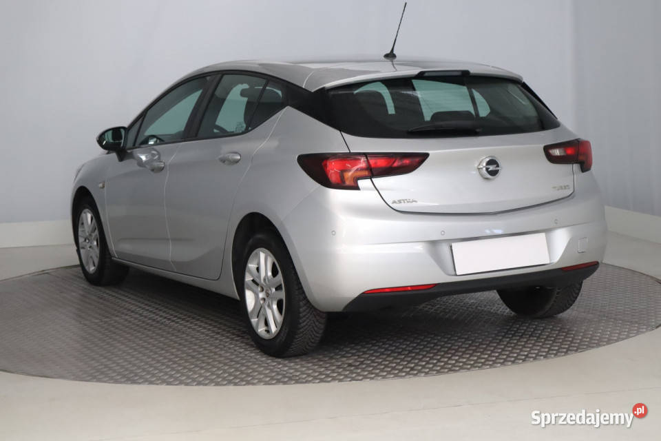 Opel Astra 14 T Zabrze