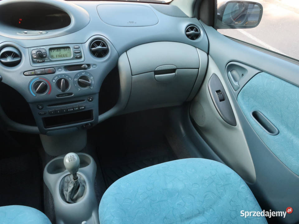 Toyota Yaris 10 VVTi 50KM Lublin