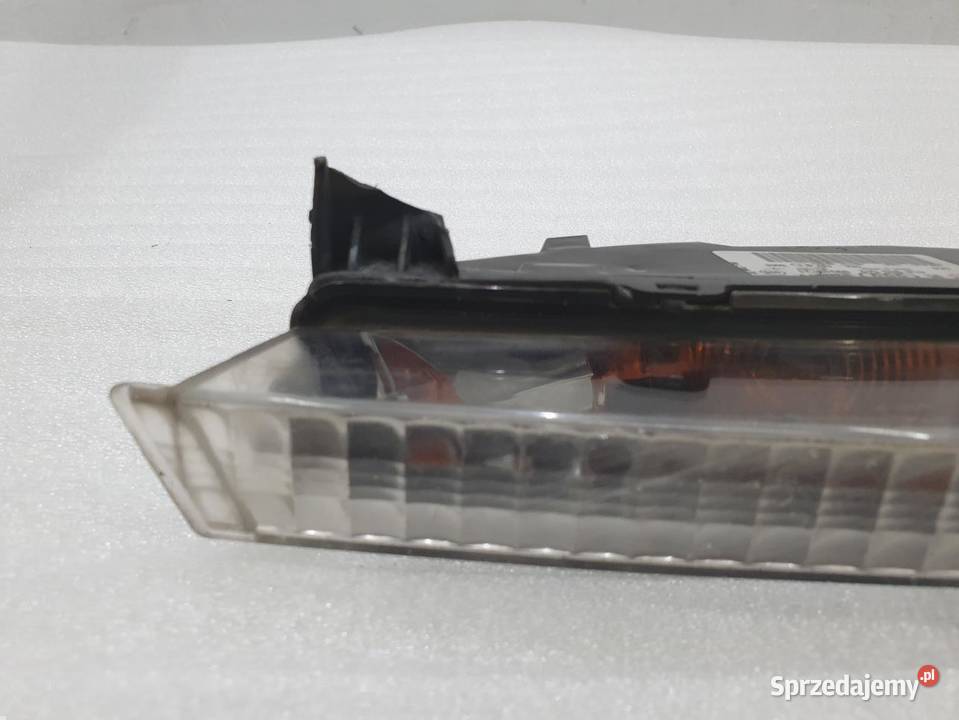 KIERUNKOWSKAZ PRAWY PRZÓD AUDI Q7 4L 4l0953042