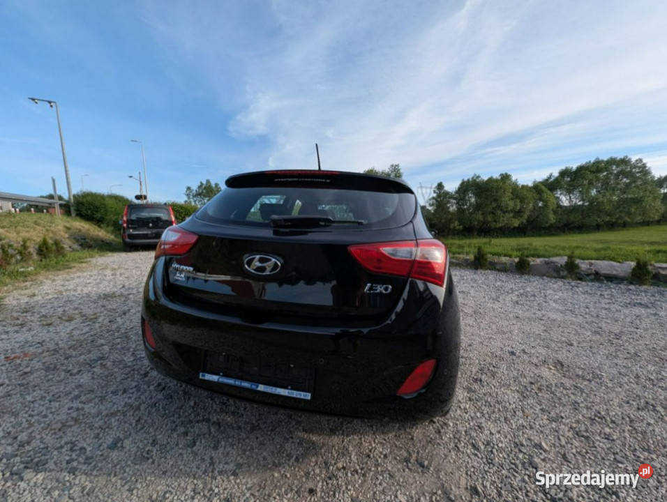 Hyundai i30 HB 14 benzyna Navi kamera cofania Kamienna Góra
