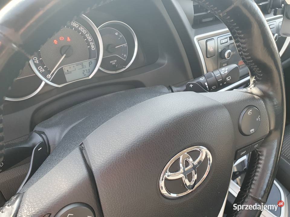 Toyota Auris 16 Automat LED ogranicznik prędkości kujawsko-pomorskie
