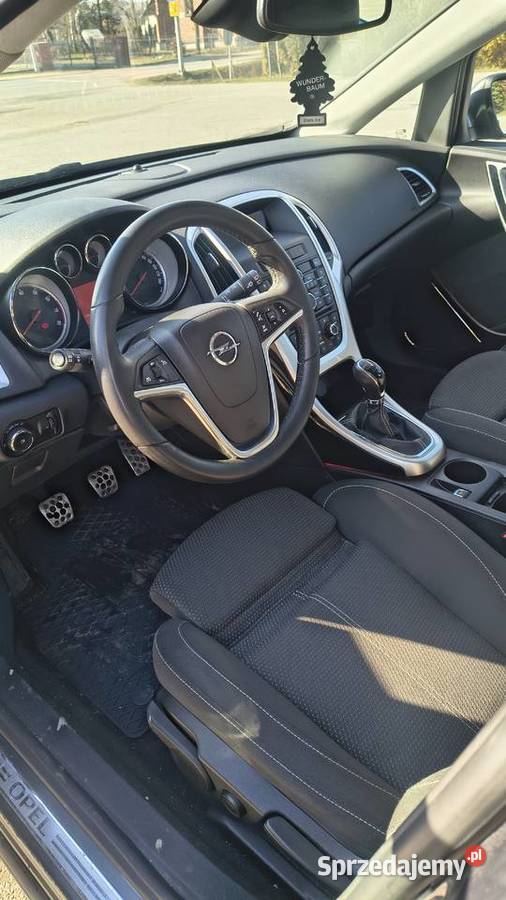 Opel Astra J 14 T 2010 Sportstourer Szczawne