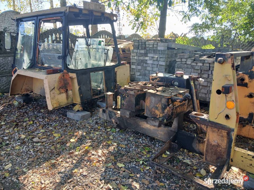 Koparko ładowarka Ostrowek K162 NK 0451b Cieszkowy