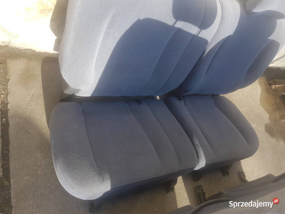 Suzuki Liana komplet fotele fotel kanapa przód dolnośląskie Legnica sprzedam