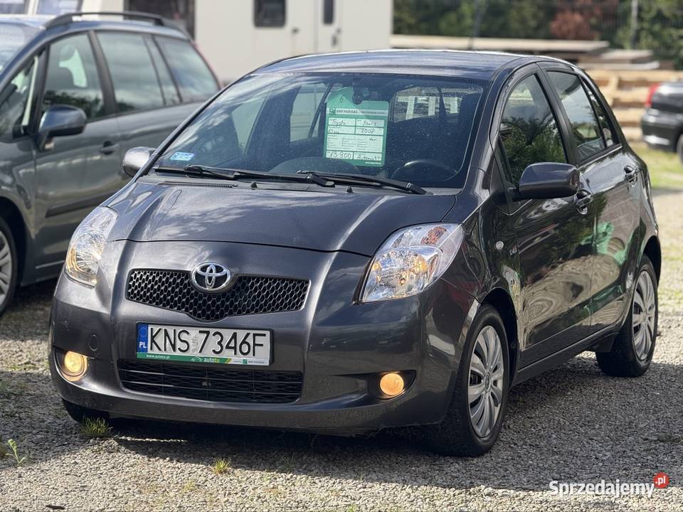 Toyota yaris AUTOMAT bluetooth