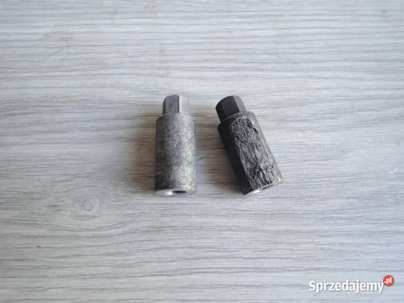 2 Nakrętki Śruby Cylindra Yamaha TTR TT 600 R RE lubuskie Strzelce Krajeńskie