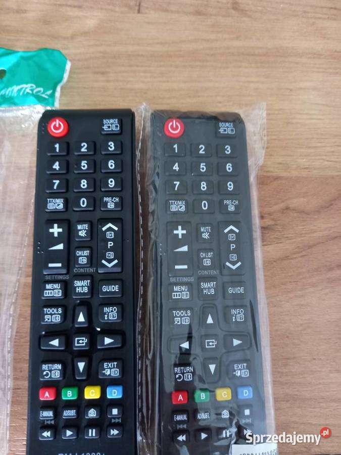Uniwersalny pilot do telewizora SAMSUNG sprzedam