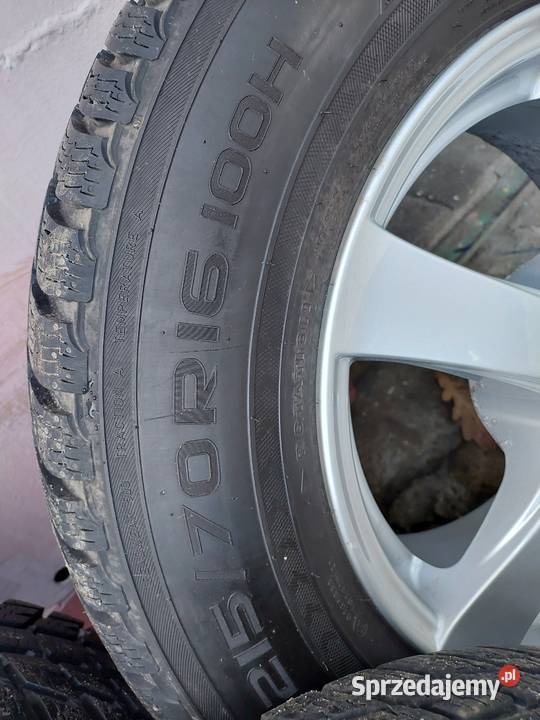 Alufelgi z oponami zimowymi Nokian do Hyundaya Gliwice