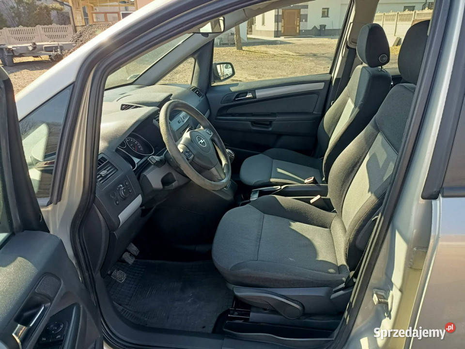 Opel Zafira Opel Zafira 19CDTI 101 05r 7os B diesel Tarnów
