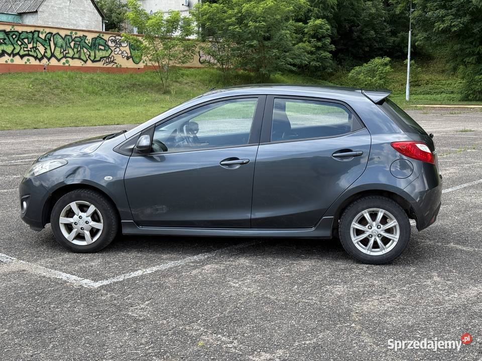 Mazda 2 13 benzyna 84 2012r faktura vat 23 Motoryzacja
