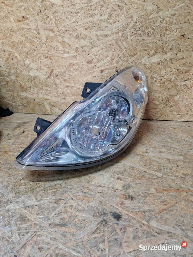 Renault Master 3 Lampa lewy przód przód lewy dolnośląskie Złotoryja