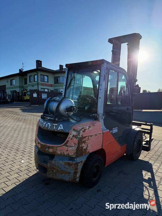 wózek widłowy TOYOTA 8FGJF35 Triplex przesuw Wózki widłowe łódzkie Działoszyn sprzedam