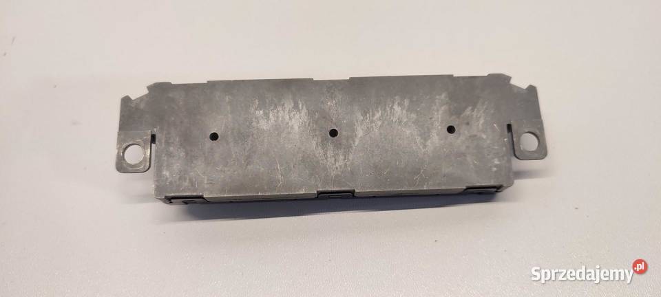 AUDI A4 B8 A5 8T WZMACNIACZ ANTENY 8T0035225N