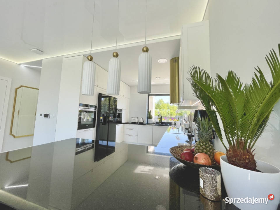 Nowy dom 2023rwolnostojący FV 10kW PC Viessmann