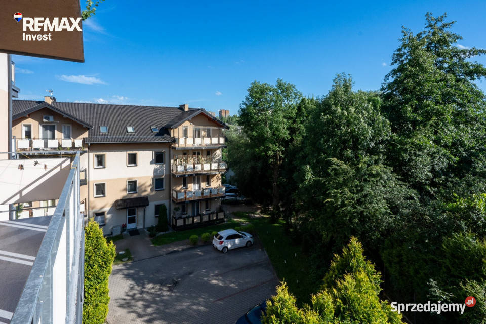 Mieszkanie z tarasem parkingiem i komórką balkon śląskie Bielsko-Biała