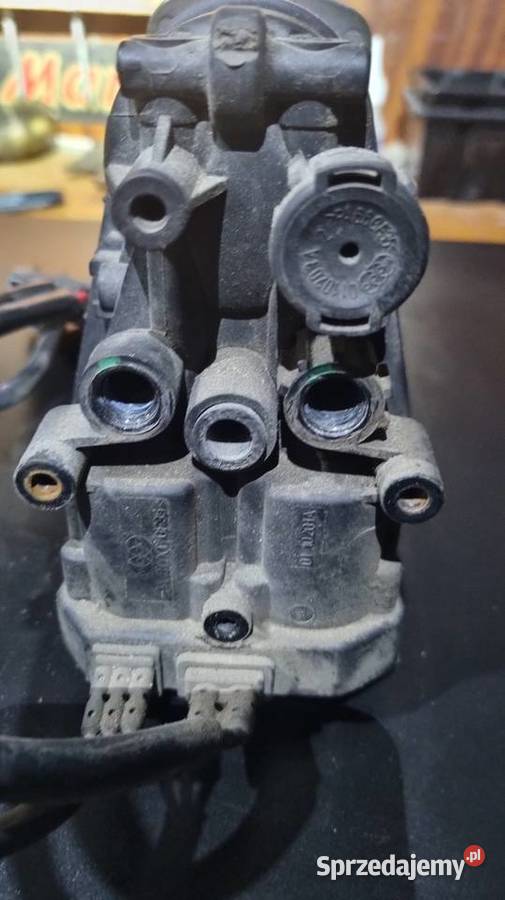 Kompresor zawieszenia Jeep Grand Cherokee WK2 Gliwice