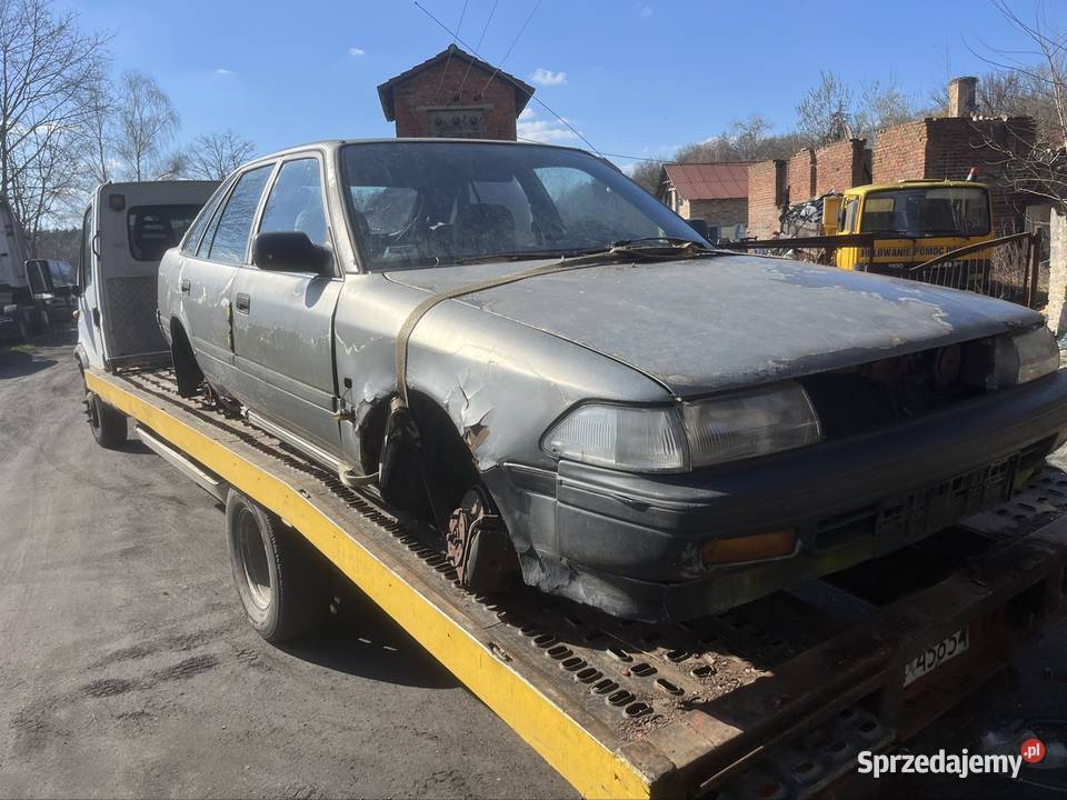 Toyota carina 20 diesel na części Rok produkcji 1991 Zielona Góra
