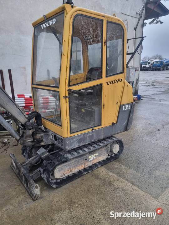 Minikoparka VOLVO EC15B